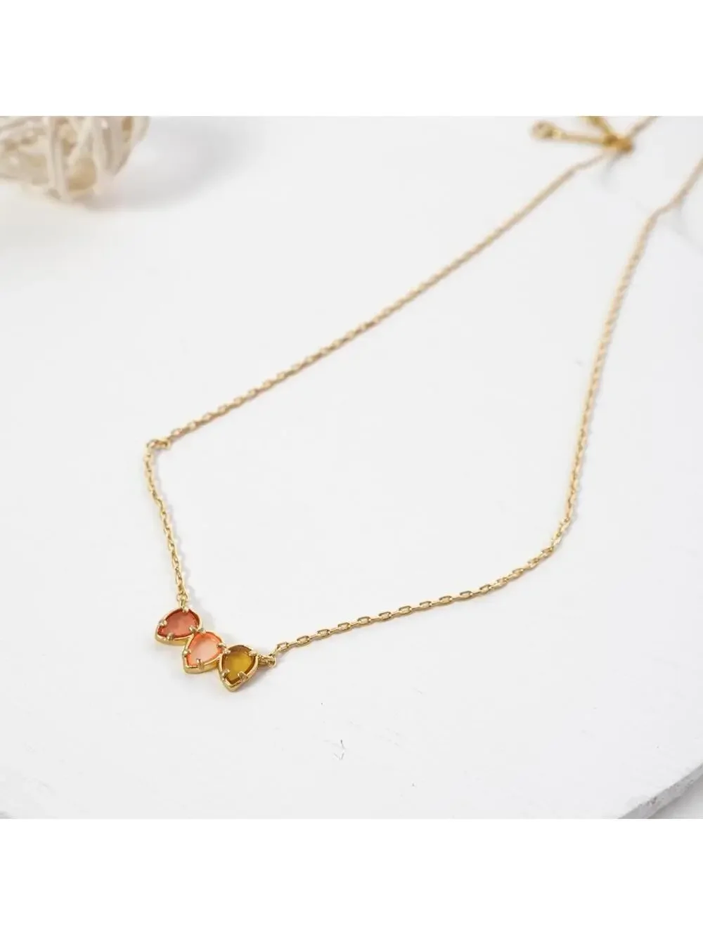 Madewell Teardrop Pendant Necklace - Picture 3 of 5